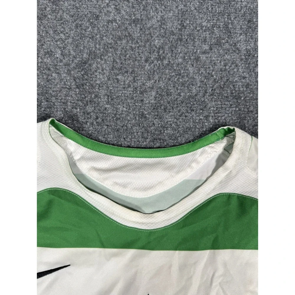 Vintage Nike Celtic FC 2005/2006 Home Football Shirt Mens XS White Soccer Jersey - Picture 4 of 16